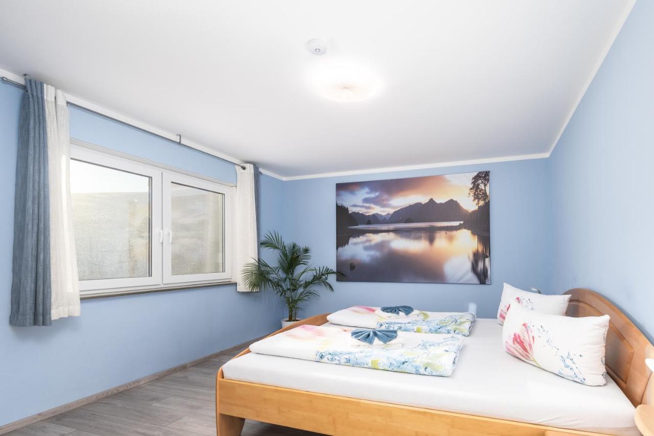 Saal Familienfreundliche 3-Zimmer-Ferienwohnung מראה חיצוני תמונה