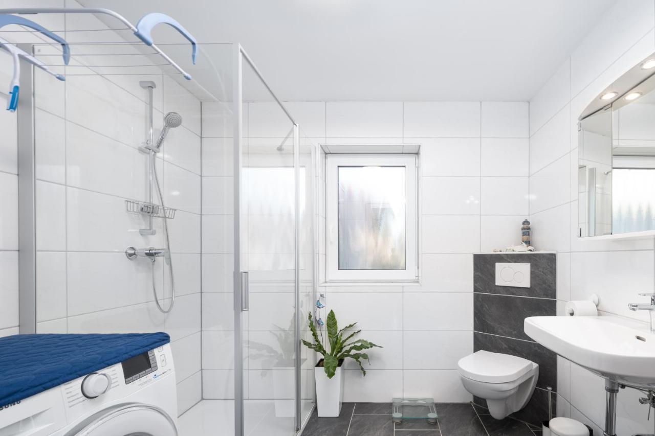 Saal Familienfreundliche 3-Zimmer-Ferienwohnung מראה חיצוני תמונה
